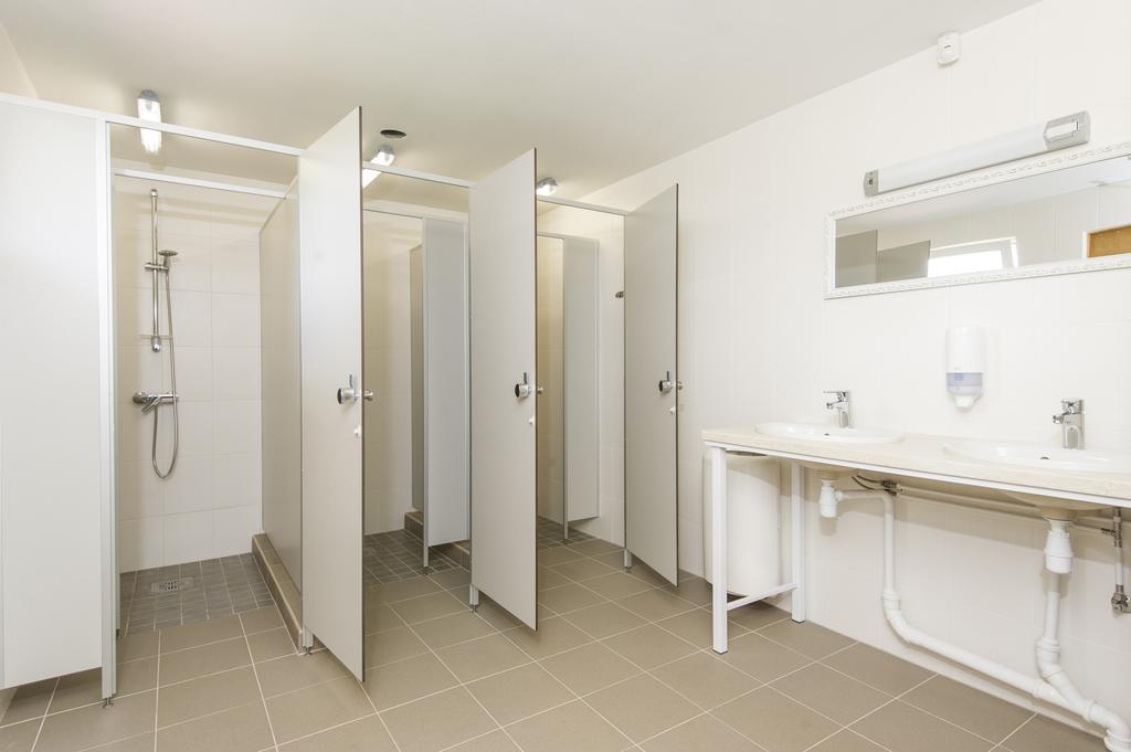 Vanamoisa Caravan Park Saue Стая снимка